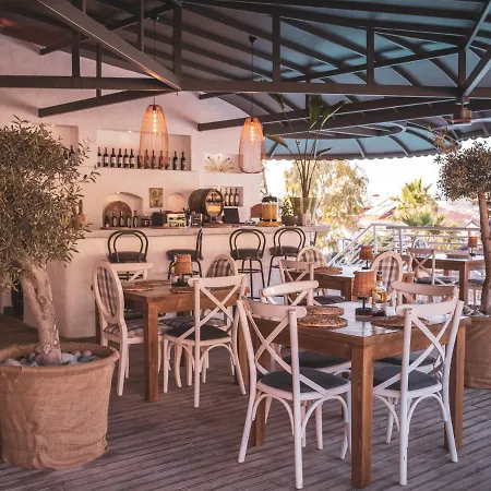 酒店 蒙塔佛得酒店及别墅 厄吕代尼兹