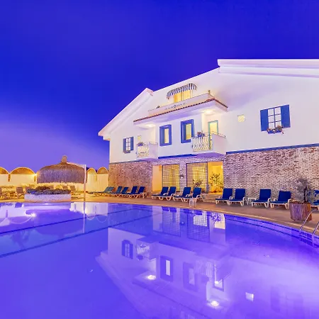 Hotel Monta &
