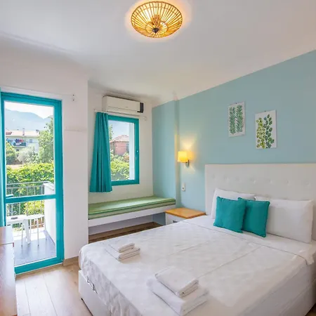 Hotell Monta & 3*