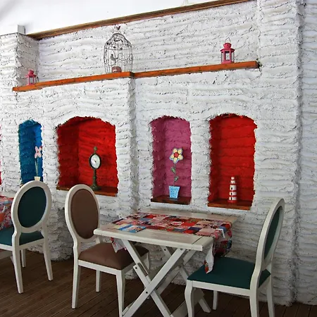 מלון Monta & אולודניץ