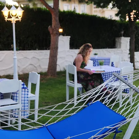 Otel Monta &